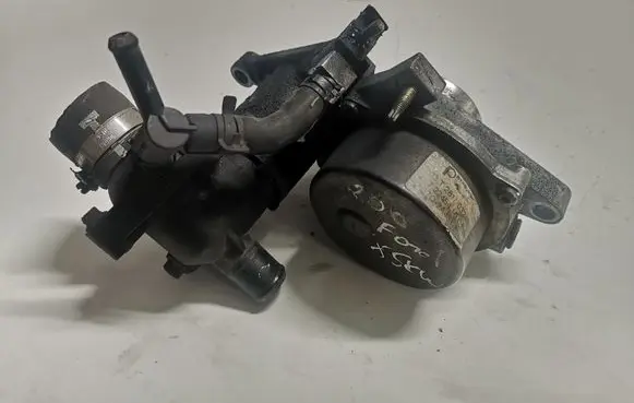 Vacuum pump