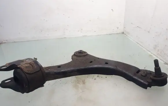 Ford Mondeo MK IV Front lower control arm/wishbone
