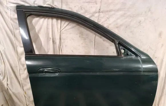 Jaguar S-Type Front door