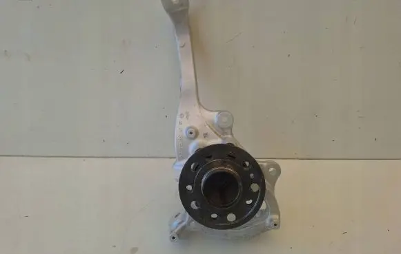 Mercedes-Benz E W213 Front wheel hub spindle knuckle A2133324700
