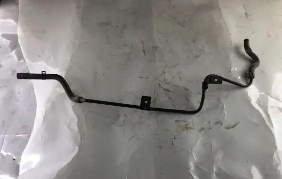KIA Sorento Engine coolant pipe/hose