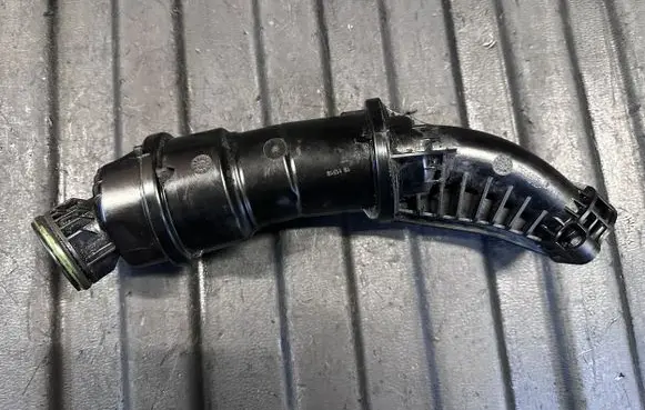 Volvo S90, V90 Air intake duct part 31441872