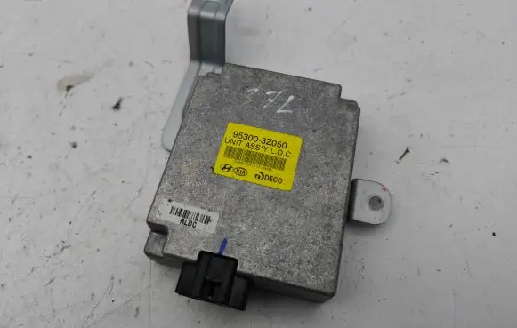 Hyundai i40 Other control units/modules 953003Z050