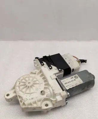 Volkswagen Golf V Rear door window regulator motor 1K5839401B 1K0959703F 998347210