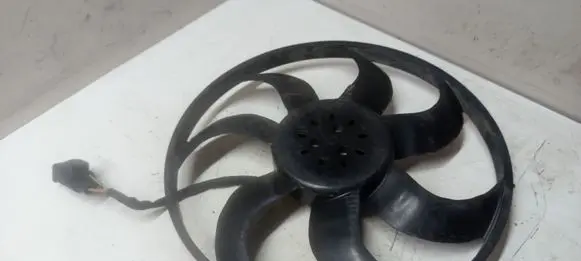 BMW X1 F48 F49 Electric radiator cooling fan 7636069