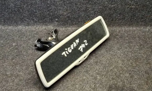 Volkswagen Tiguan Rear view mirror (interior) 1K0857511