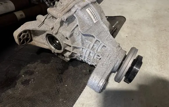 Dodge Durango Rear differential P68149922AE 68149922AE 63100