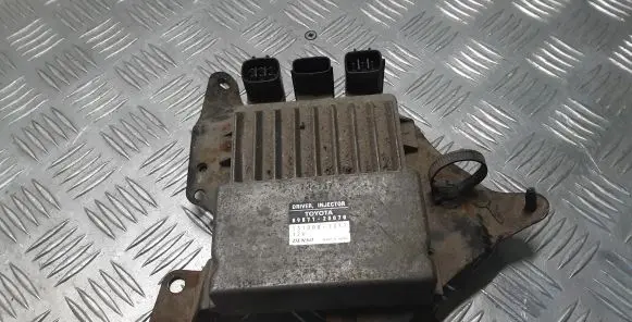 Lexus IS 220D-250-350 Fuel injection control unit/module 8987120070 1310001371