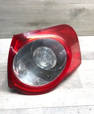 Volkswagen PASSAT B6 Rear/tail lights 3C9945096N