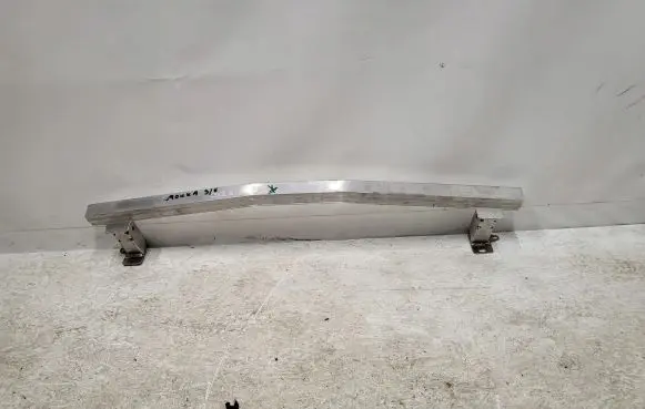 Opel Mokka B Front bumper support beam 9834979580