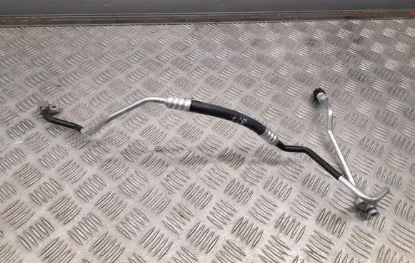 Audi A4 S4 B9 Air conditioning (A/C) pipe/hose 8W1820720F