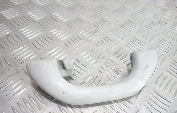 Volkswagen Golf IV Rear interior roof grab handle