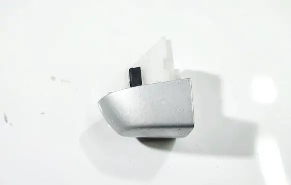 BMW 3 E90 E91 Loading door cover/cap E9XL4