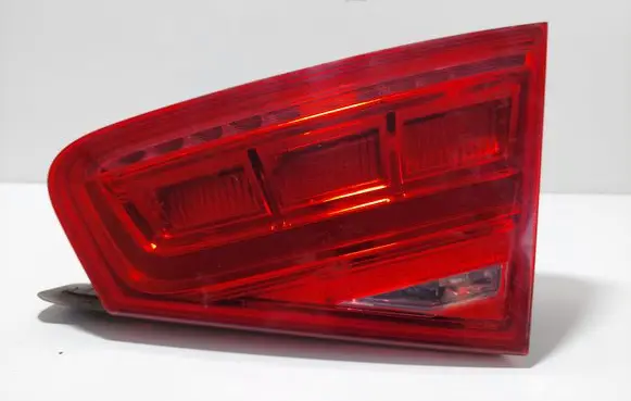 Audi A8 S8 D4 4H Tailgate rear/tail lights 4H0945094