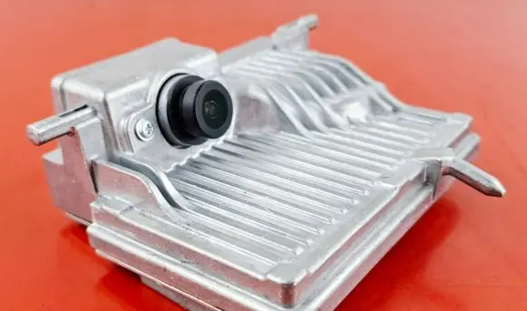 Windshield/windscreen camera