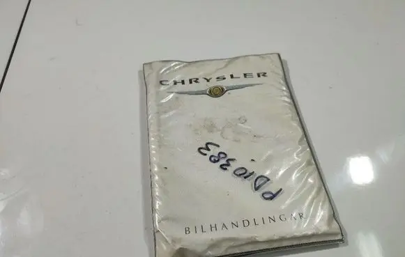 Chrysler Voyager Owners service history hand book 