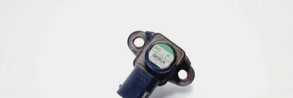 Mercedes-Benz C W203 Air pressure sensor A0051535028 083514