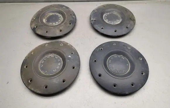 Volkswagen Caddy Original wheel cap 2K0601149C