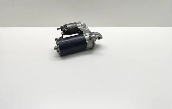 BMW 5 E60 E61 Starter motor 7796892 779689202 12417796892
