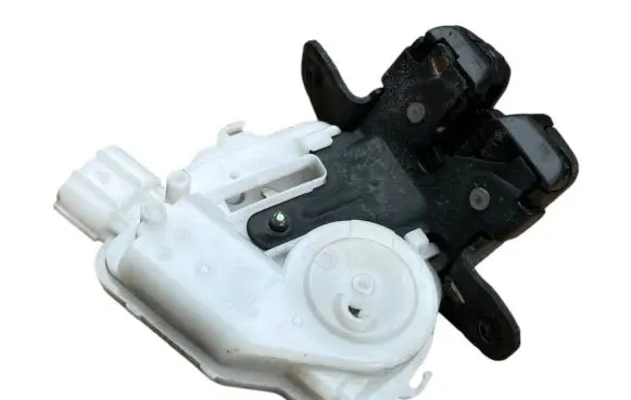 Toyota Auris E180 Tailgate/trunk/boot lock/catch/latch