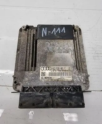 Audi Q7 4L Engine control unit/module 4L2910401C 4L2910401