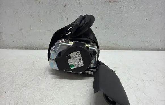 BMW X1 F48 F49 Front seatbelt 622736100