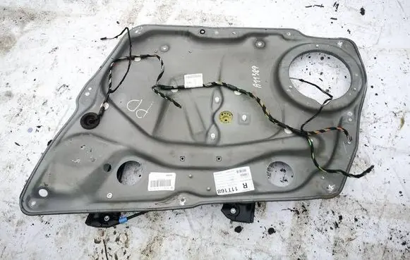 Mercedes-Benz B W245 Sliding door window regulator with motor A1697203079
