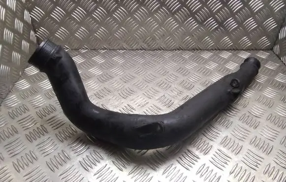 Volvo V70 Intercooler hose/pipe 8624887