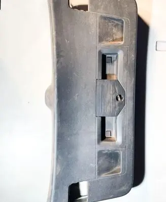 Volkswagen PASSAT B6 Other trunk/boot trim element 3C9867605G