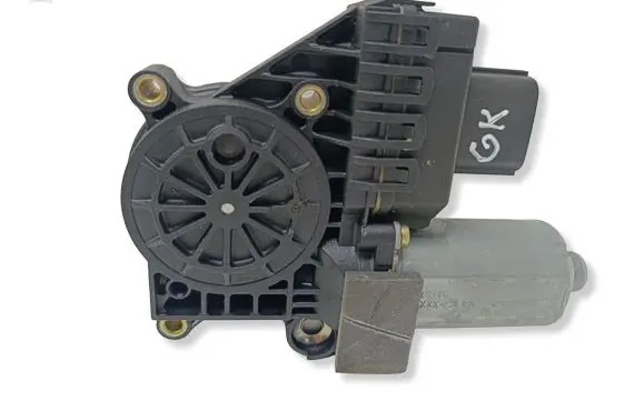 Ford Focus Rear door window regulator motor 0130821903