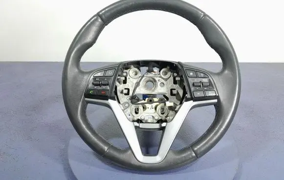 Hyundai Tucson JM Steering wheel 96720-D7220