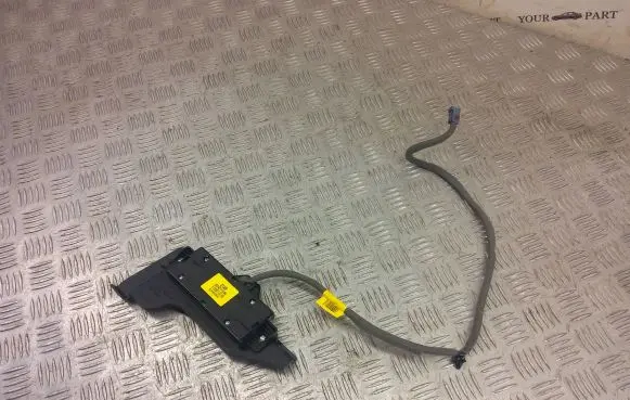 KIA Sportage Aerial GPS antenna 96240-F1AB0