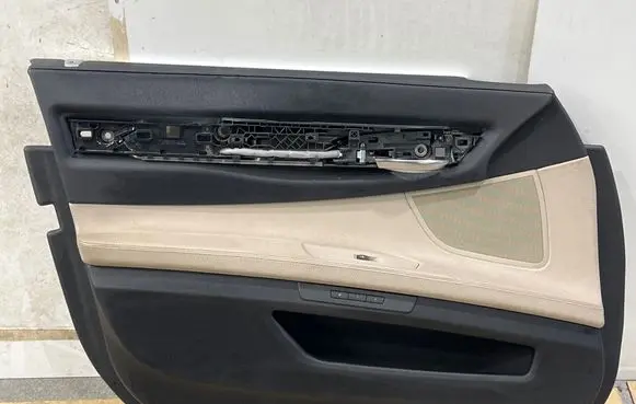 BMW 7 F01 F02 F03 F04 Front door card panel trim 0014052021