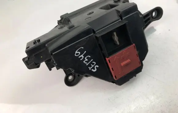 Mercedes-Benz S W220 Fuse box set A2055401850