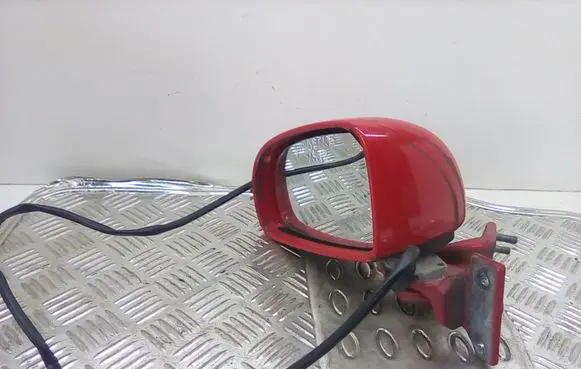 Volkswagen New Beetle Front door electric wing mirror 010545