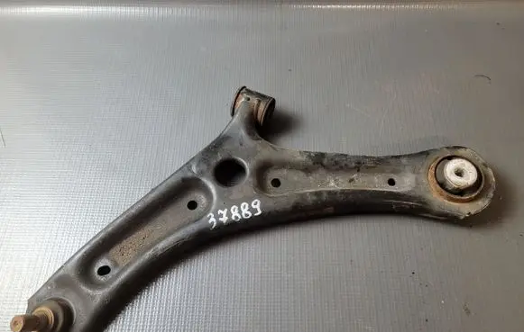 Ford Ecosport Front lower control arm/wishbone