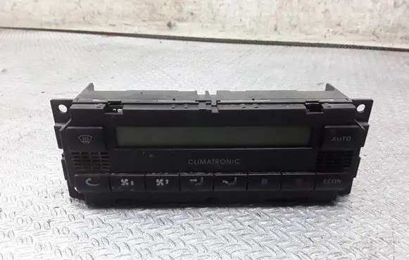 Skoda Octavia Mk1 (1U) Climate control unit