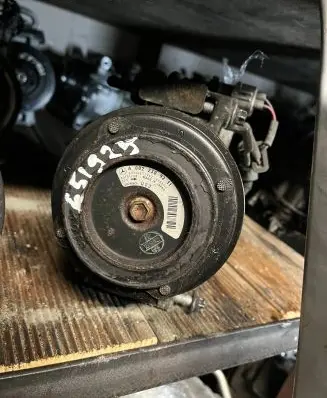 Mercedes-Benz E W212 Air conditioning (A/C) compressor (pump) A0022309211