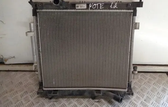 Nissan Note (E12) Radiator set 214103VA1A 921003VA1A