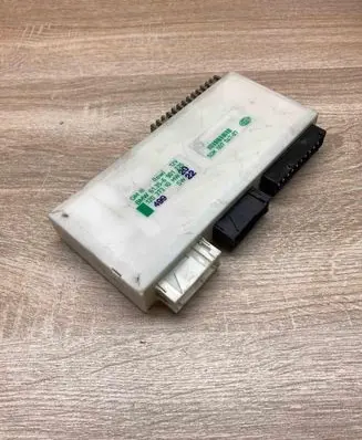 BMW 7 E38 Comfort/convenience module 6901225 5DK007047