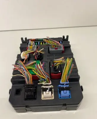 Peugeot 308 Comfort/convenience module 9663798180 1185434140508 3142366160508
