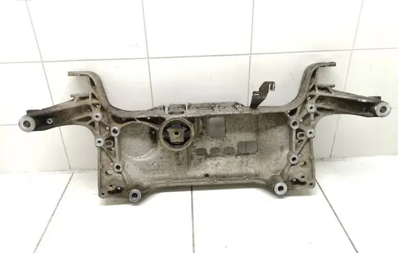 Volkswagen PASSAT B6 Front subframe 7N0199369A
