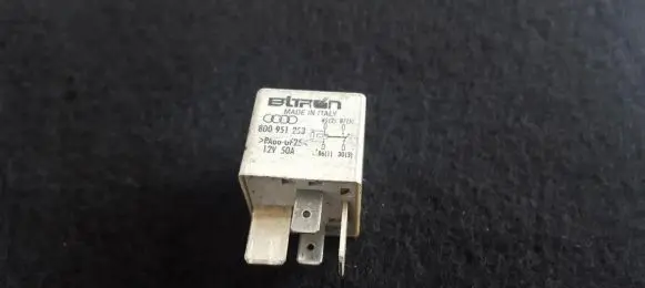 Audi A6 S6 C6 4F Other relay 8D0951253 370
