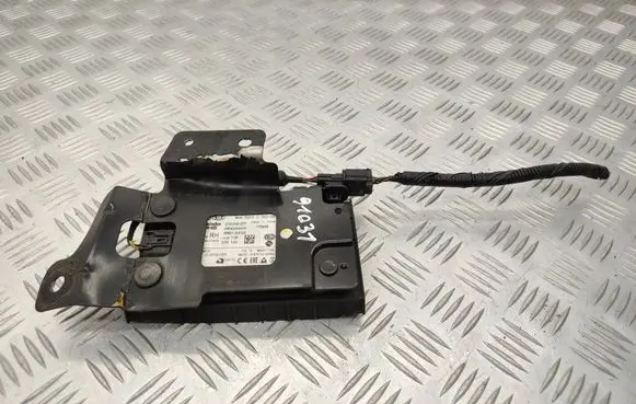 Hyundai i30 Blind spot module 95821G4100