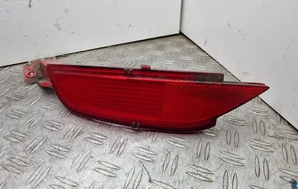 Ford C-MAX II Rear tail light reflector