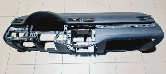 Volkswagen PASSAT B6 Dashboard 3C1857003 3C1857003SR