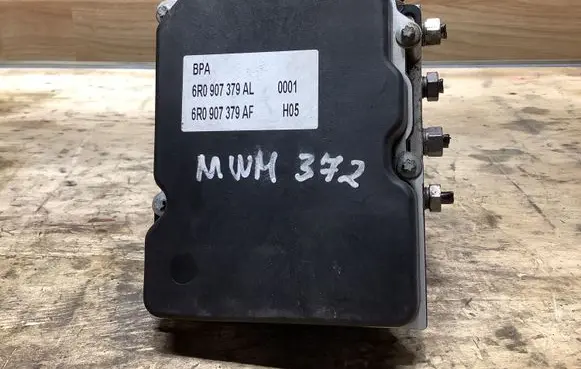 Skoda Fabia Mk2 (5J) ABS Pump 6R0907379AL 6R0614517AG