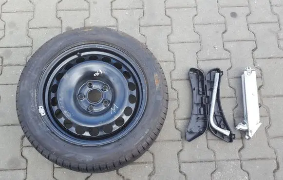 Seat Exeo (3R) R16 spare wheel 3C0601027MN