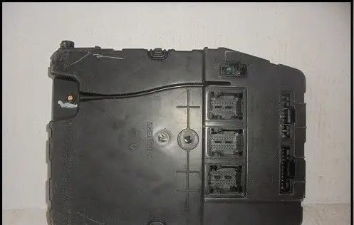Renault Laguna III BSM Control unit 8200433194