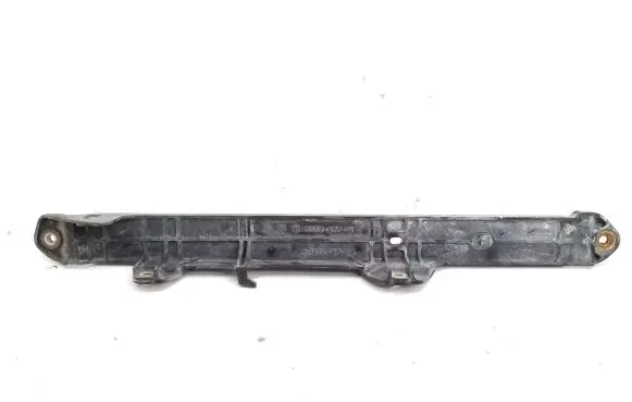 Radiator mount bracket